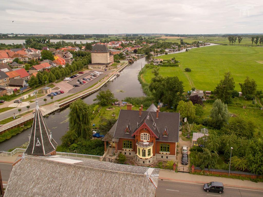 B&B Muehlenvilla Am Buetzower Hafen 외부 사진